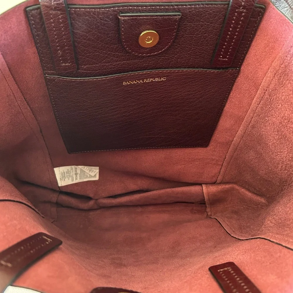 Womens Minimalist Leather Buffalo Ashbur Tote Bag Burgundy Black Rose Gap 673248